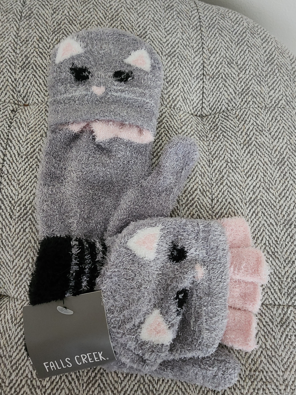 Falls Creek Kids'/Women's Small  Fuzzy Gray And Pink Cat Covertible Mittens